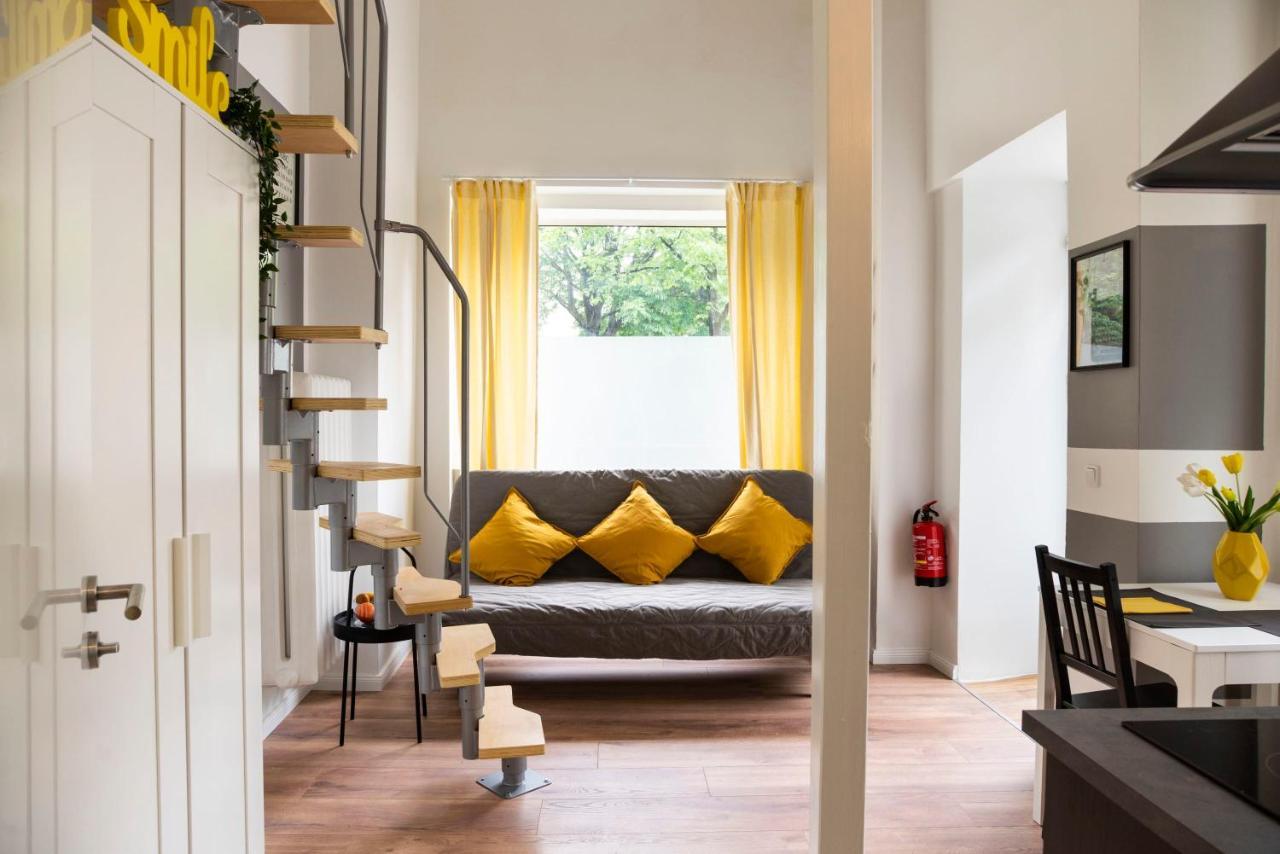 Homely Loft Style Apartment In Berlin Wilmersdorf ภายนอก รูปภาพ